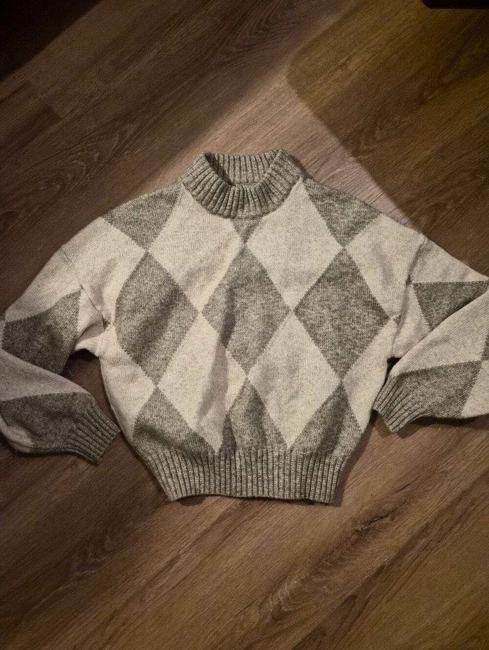 Pringle X HM Blended Wool Argyle Knit Sweater in Cream and Gray XS